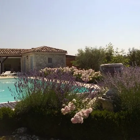 Guest house Maison D'hote Lapiade *